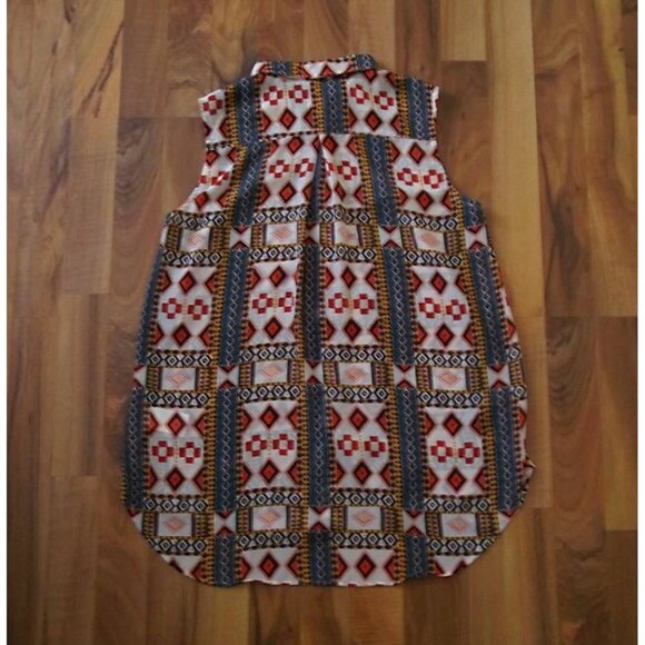 H&M Button Front Sleeveless Shirt Size US 8 (Medium) - Picture 2 of 8